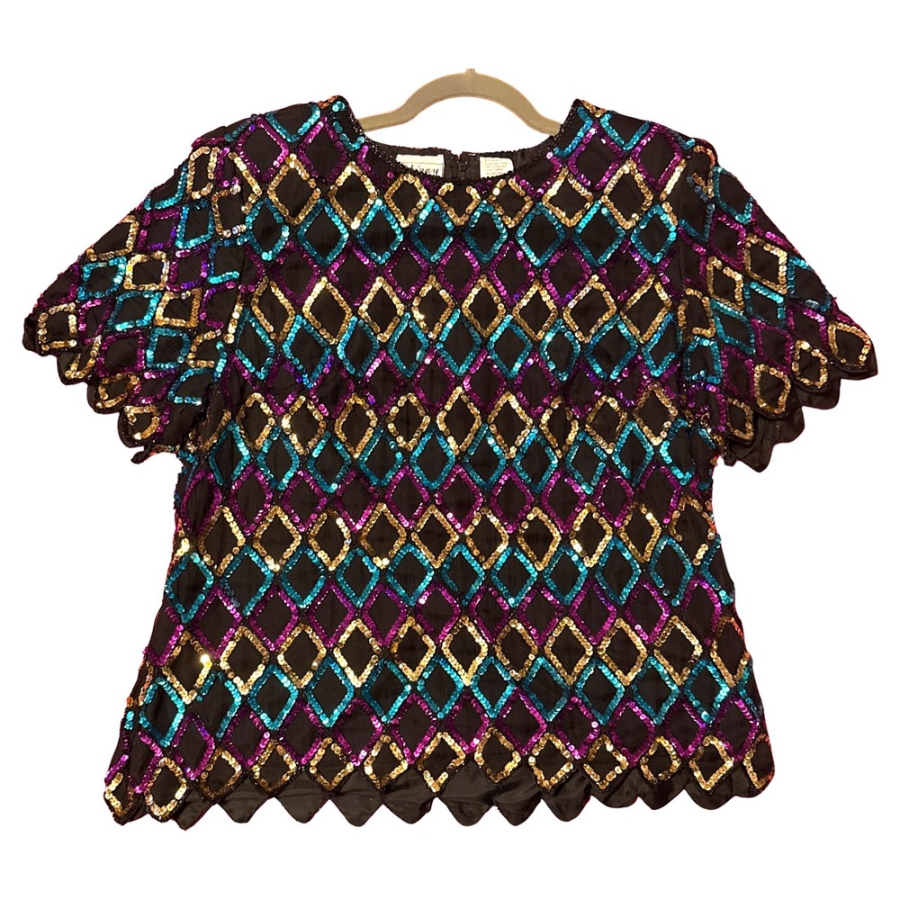 Stรฉnay Sequin Top 1X Plus Size Multi-Colorโ Diamond Pattern Glam Festive